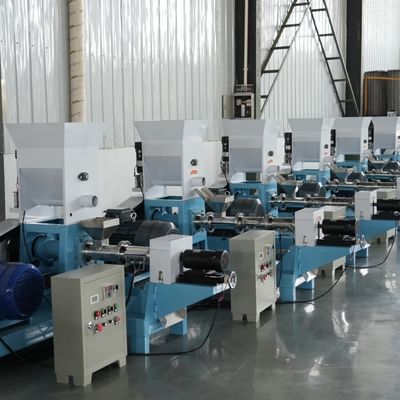 petit granule de la nourriture pour poissons 500kg/H faisant la machine 2.2kw coupant la puissance