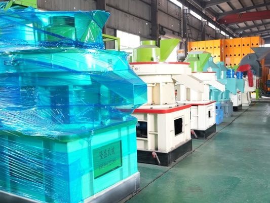 Granule en bois agricole commercial de 2-12mm faisant la machine avec le moteur diesel