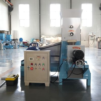 extrudeuse 6mm de nourriture pour poissons de 330kg Mini Fish Feed Machine Automatic 4mm