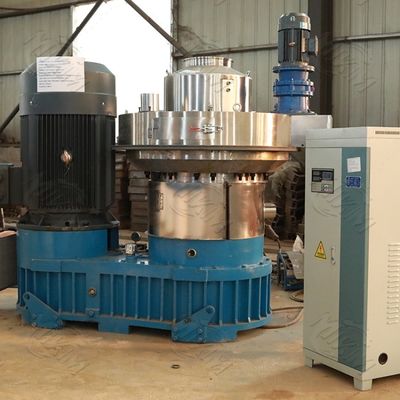 Les granules en bois antipoussière d'ODM usinent le carburant faisant l'économie d'énergie de moteur de PTO