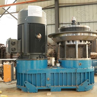 Les granules en bois antipoussière d'ODM usinent le carburant faisant l'économie d'énergie de moteur de PTO