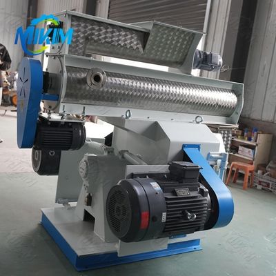 Machine flottante de granule d'alimentation de poissons pour la fabrication de nourriture de crevette de poisson-chat d'animal de ferme