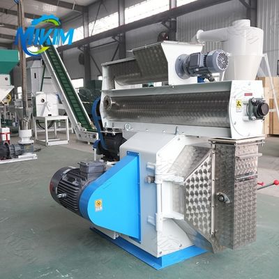 Machine flottante de granule d'alimentation de poissons pour la fabrication de nourriture de crevette de poisson-chat d'animal de ferme