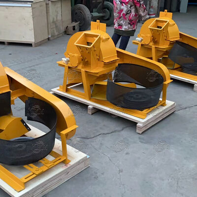 Machine de concassage de copeaux de sciure de bois industrielle diesel de dernière conception de qualité supérieure