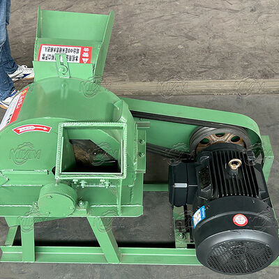 Vente directe d'usine Petite sciure broyeur de bois Cultivation de champignons Noix de coco Husk Puces de bois Machine de concassage du bois