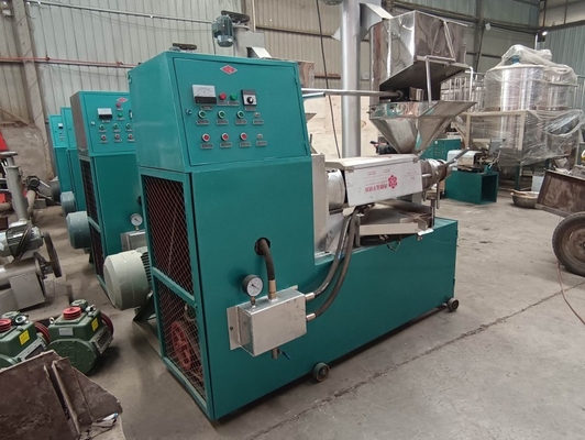 performance de machine multiple automatique d'extraction de l'huile d'OEM 220v haute