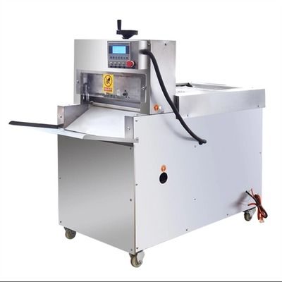 Découpeuse de cube en viande fraîche pour le poulet entier congelé Duck Meat Beef