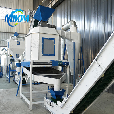 Ligne de production entièrement automatique de granulés d'aliments agricoles pour améliorer l'efficacité de l'élevage